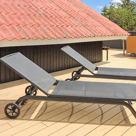 Holiday home Josie - 200m From The Sea In Western Jutland By Interhome