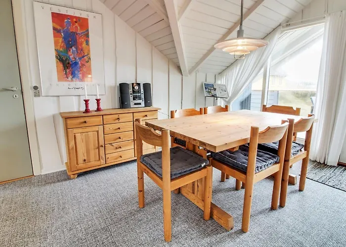 Josie - 200m From The Sea By Interhome