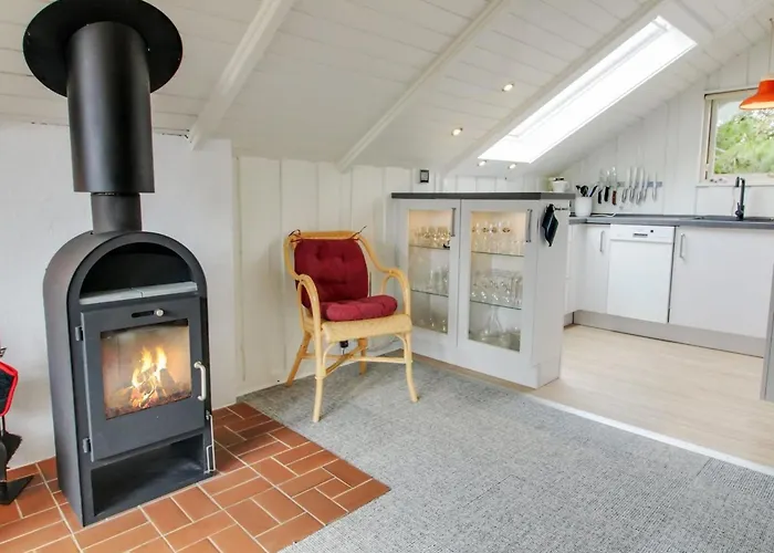 Сasa de vacaciones Josie - 200m From The Sea By Interhome